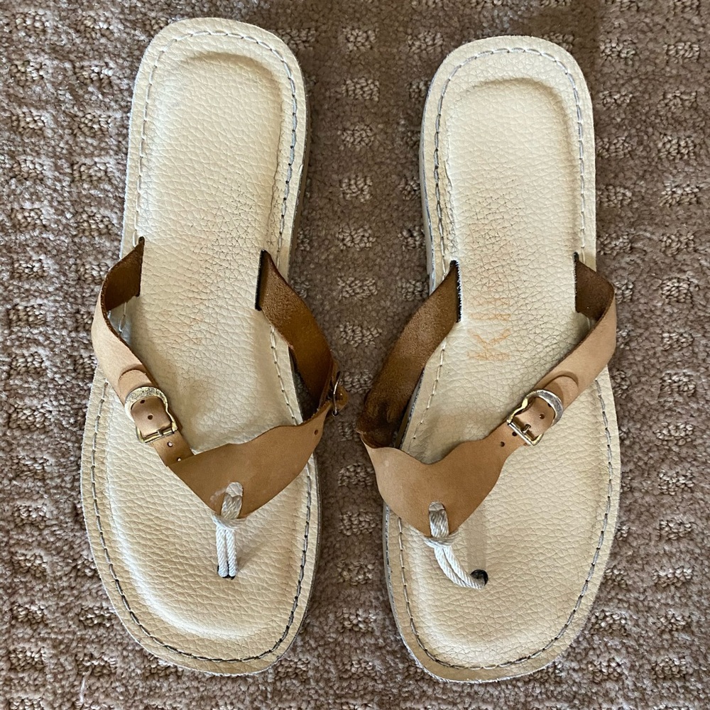 Kino Sandals